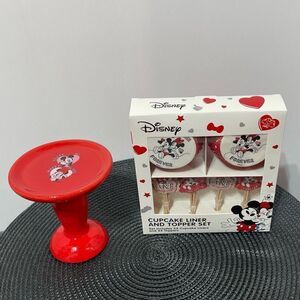 Disney Mickey & Minnie Cupcake Liners & Toppers set of 48 and Cupcake stand NWT